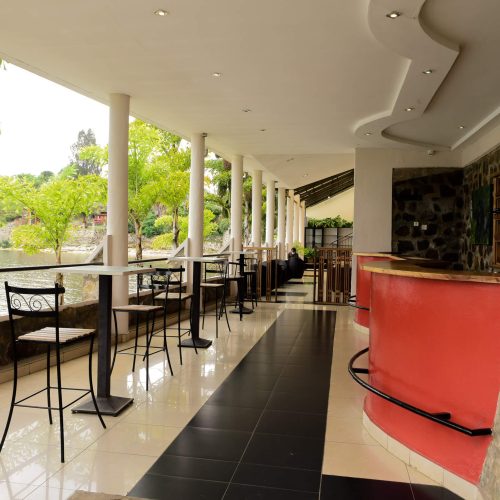 bar